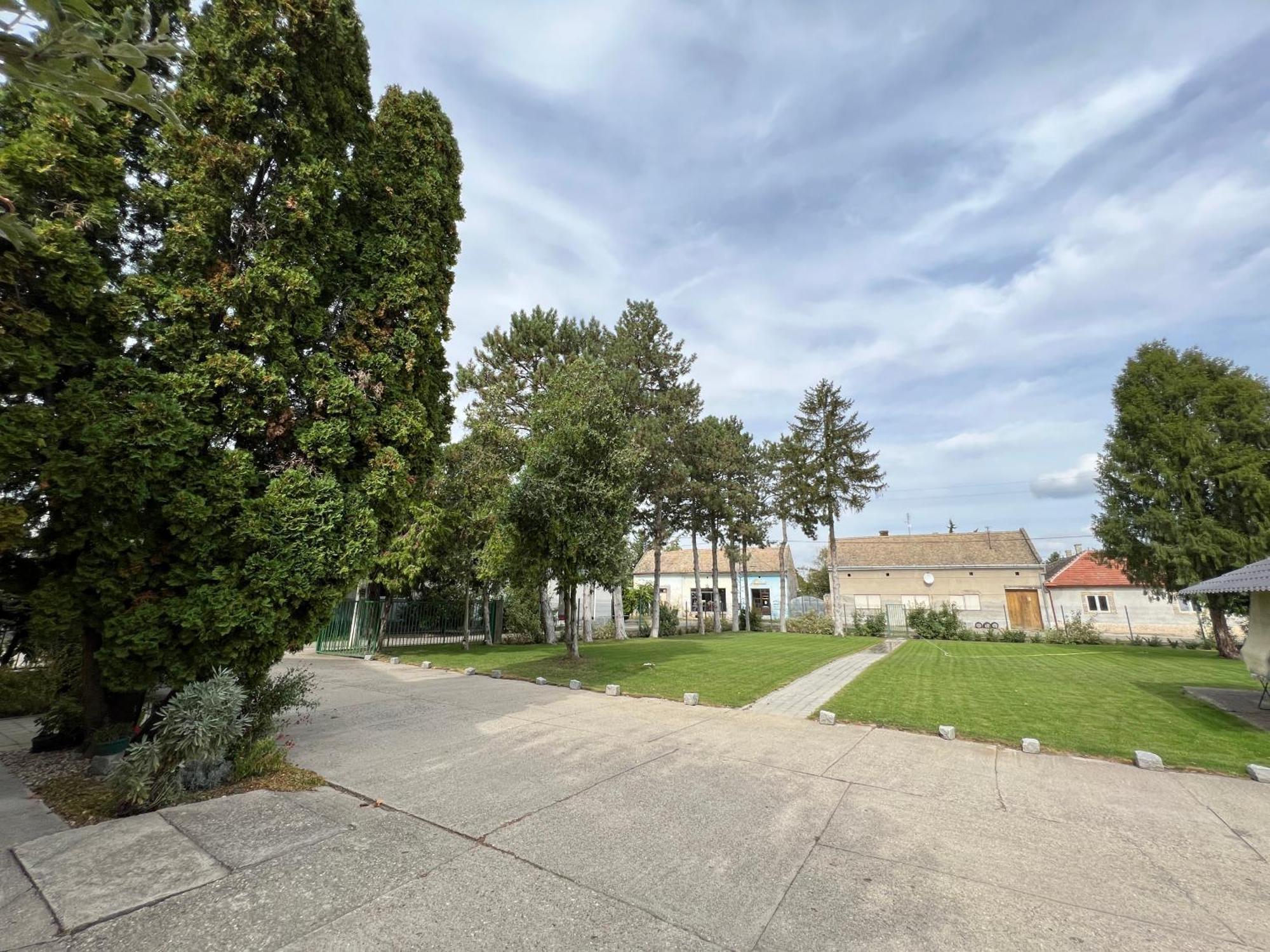 Bezdan Guesthouse Exterior photo